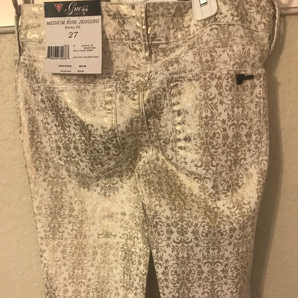 Guess skinny jeans (Never Worn)